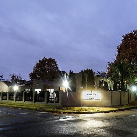 مبيت وإفطار نيوكاسل The Executive House المظهر الخارجي الصورة