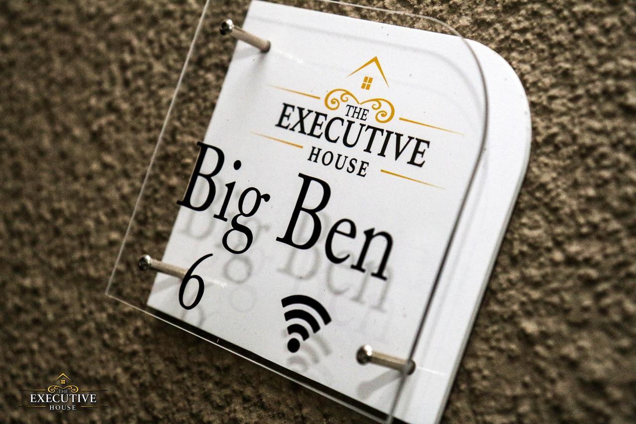 مبيت وإفطار نيوكاسل The Executive House المظهر الخارجي الصورة